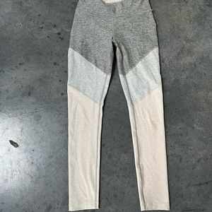 Outdoor Voices Gray Tri Color Leggings Small
